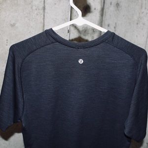 Lululemon Metal Vent Short Sleeve